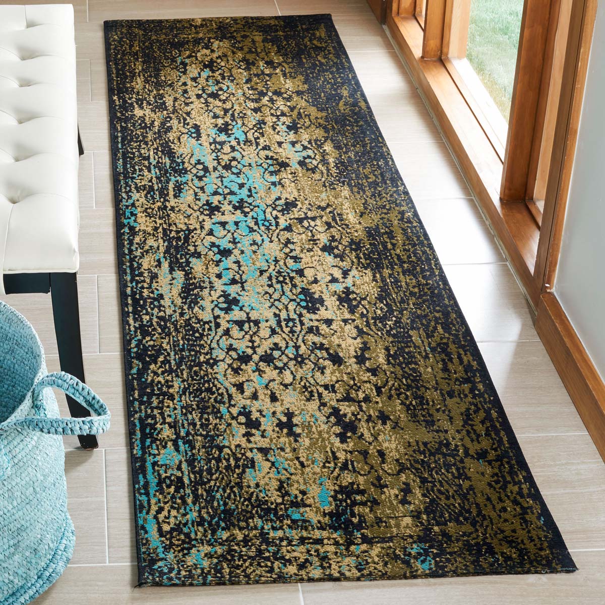 Safavieh Classic Vintage 223 Rug, CLV223 - Black / Olive
