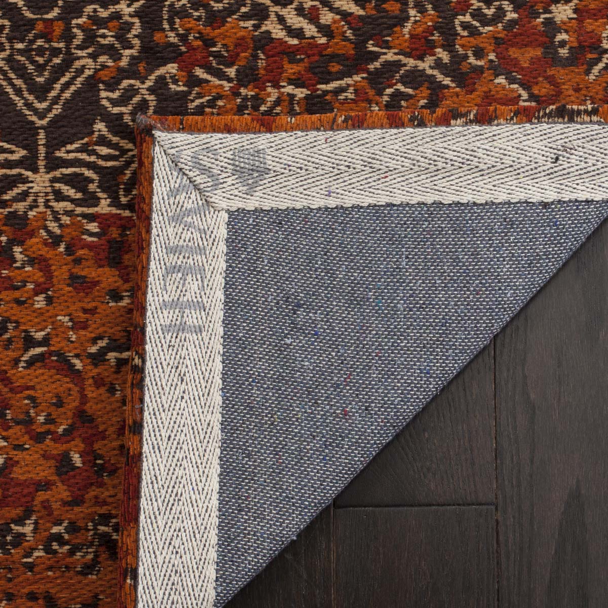 Safavieh Classic Vintage 224 Rug, CLV224 - Rust / Brown