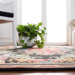 Safavieh Classic Vintage 301 Rug, CLV301 - Black / Multi