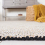 Safavieh Classic Vintage 951 Rug, CLV951 - Natural / Black