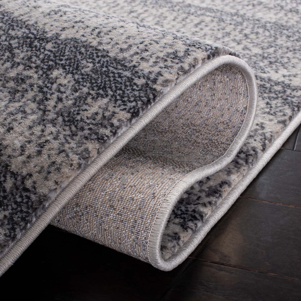 Safavieh Carnegie 612 Rug, CNG612 - Ivory / Grey