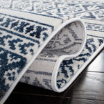 Safavieh Carnegie 620 Rug, CNG620 - Ivory / Navy