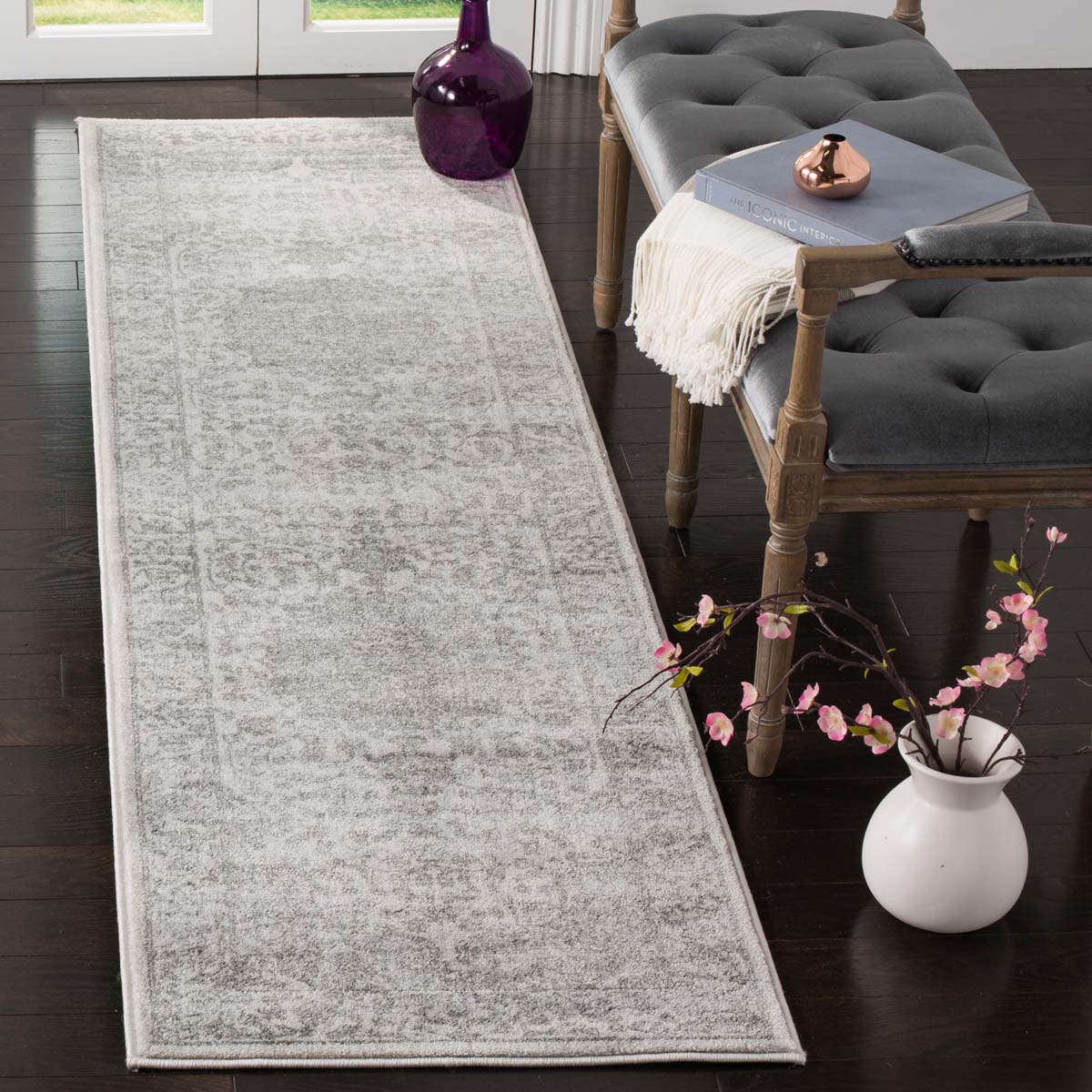 Safavieh Carnegie 631 Rug, CNG631 - Cream / Dark Grey