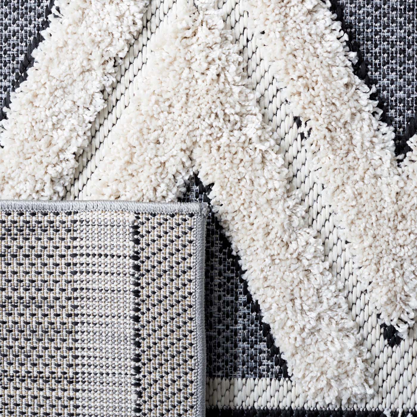 Safavieh Cottage 200 Rug, COT200 - Ivory / Dark Grey