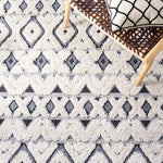 Safavieh Cottage 210 Rug, COT210 - Ivory / Dark Grey
