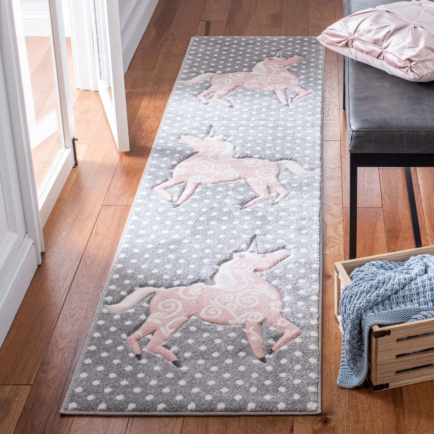 Safavieh Carousel Kids 163 Rug, CRK163 - Grey/Ivory / Pink