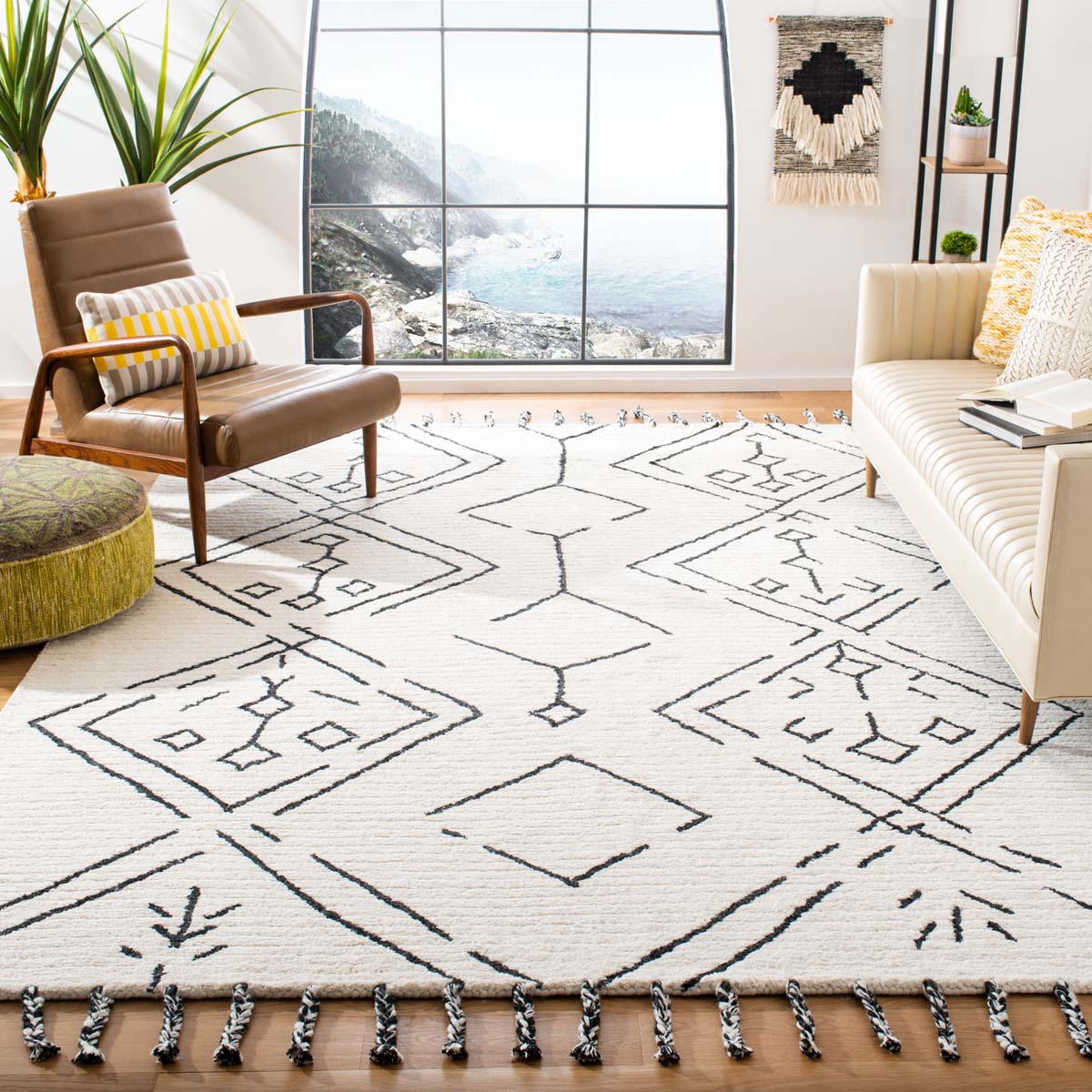 Safavieh Casablanca 201 Rug, CSB201 - Ivory / Black