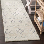 Safavieh Casablanca 213 Rug, CSB213 - Ivory / Multi