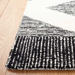 Safavieh Casablanca 225 Rug, CSB225 - Ivory / Black