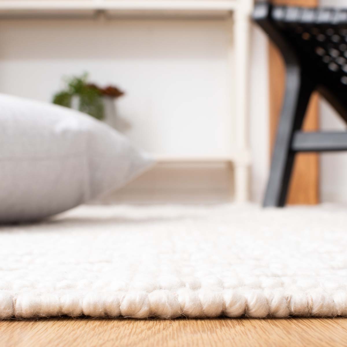 Safavieh Casablanca 276 Rug, CSB276 - Ivory