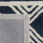 Safavieh Casablanca 377 Rug, CSB377 - Ivory / Navy