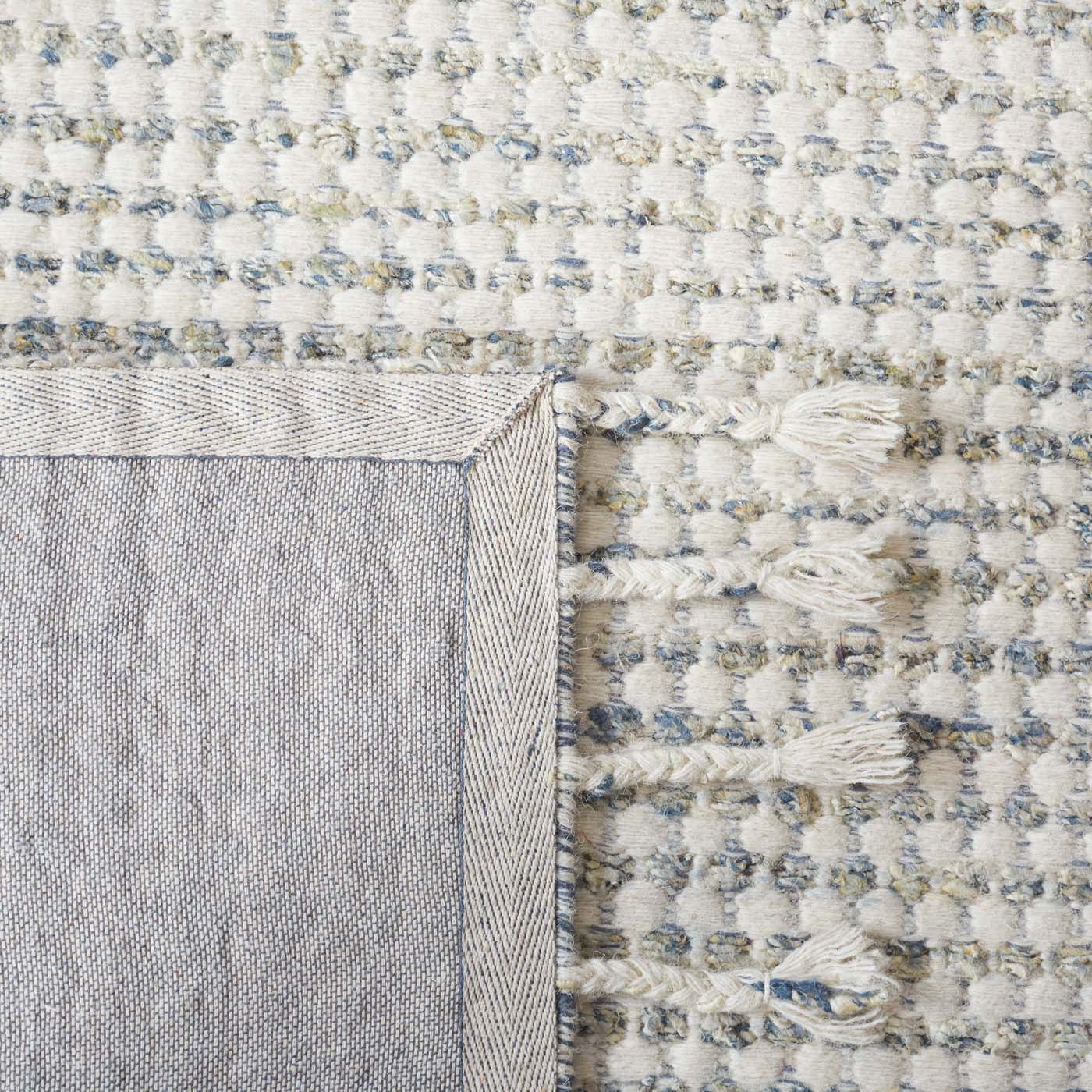 Safavieh Casablanca 425 Rug, CSB425 - Light Blue / Ivory