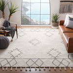 Safavieh Casablanca 453 Rug, CSB453 - Ivory / Grey