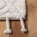 Safavieh Casablanca 455 Rug, CSB455 - Ivory