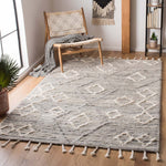 Safavieh Casablanca 460 Rug, CSB460 - Grey / Ivory