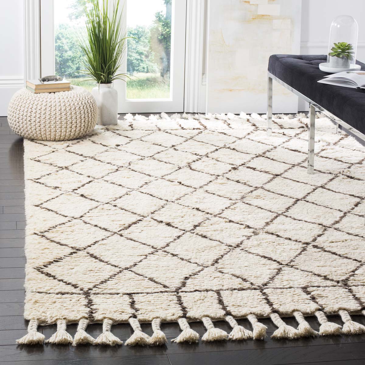 Safavieh Casablanca 725 Rug, CSB725 - Ivory / Brown