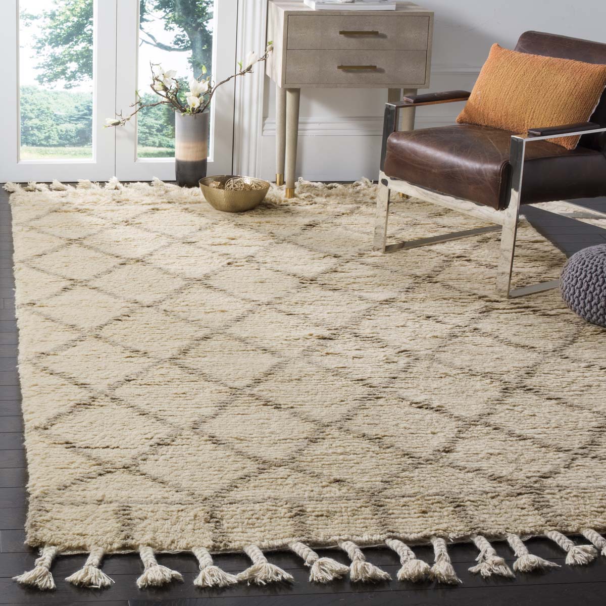 Safavieh Casablanca 725 Rug, CSB725 - Ivory / Light Grey