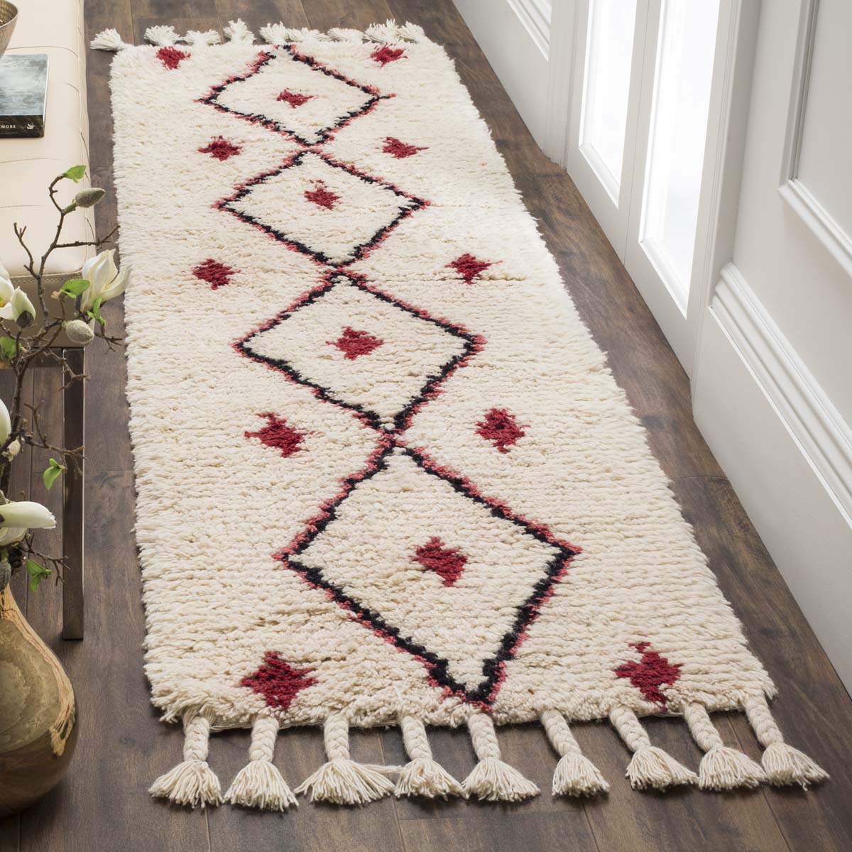 Safavieh Casablanca 727 Rug, CSB727 - Ivory / Fuchsia