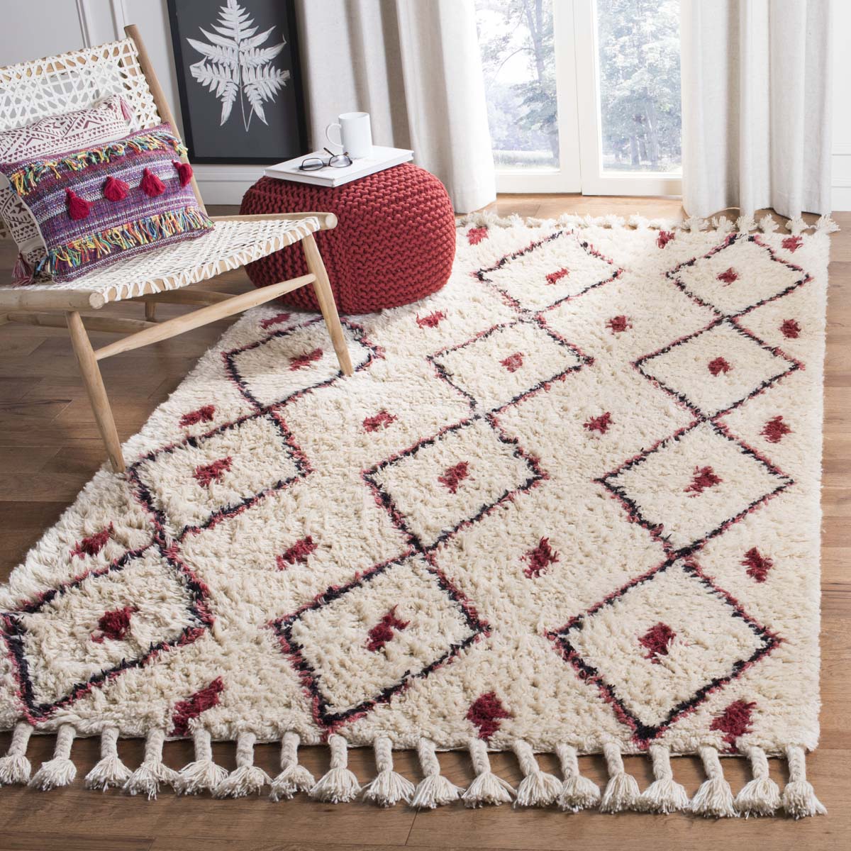 Safavieh Casablanca 727 Rug, CSB727 - Ivory / Fuchsia