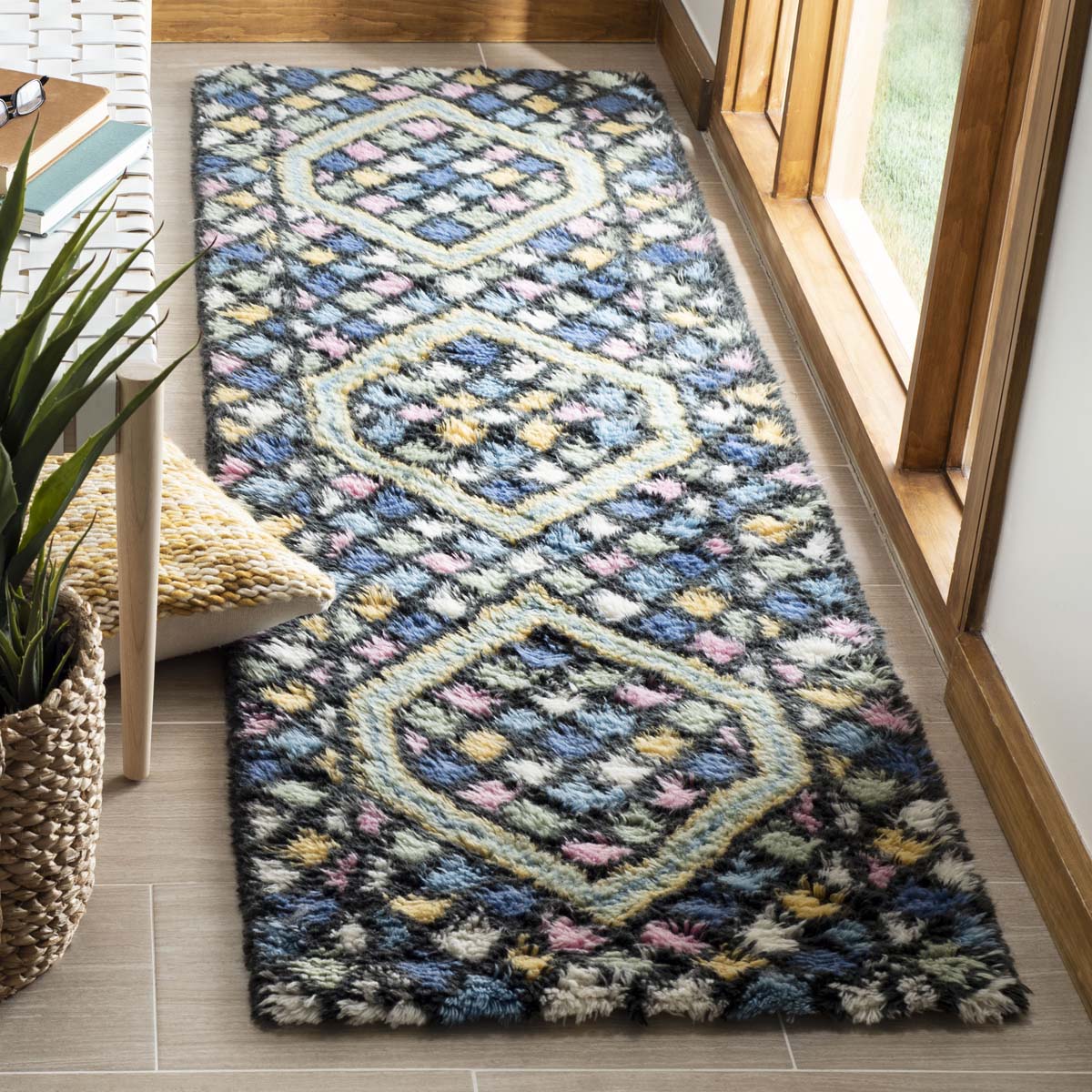Safavieh Casablanca 750 Rug, CSB750 - Blue / Gold