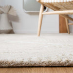 Safavieh Casablanca 775 Rug, CSB775 - Gold / Sage