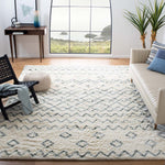 Safavieh Casablanca 806 Rug, CSB806 - Ivory / Blue