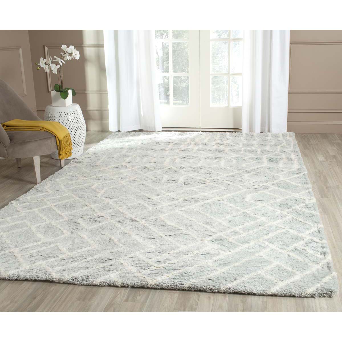Safavieh Casablanca 810 Rug, CSB810 - Blue / Ivory