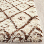 Safavieh Casablanca 839 Rug, CSB839 - Ivory / Dark Brown