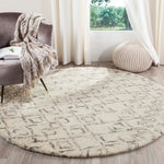 Safavieh Casablanca 845 Rug, CSB845 - Ivory / Grey