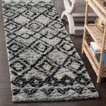 Safavieh Casablanca 845 Rug, CSB845 - Grey / Charcoal