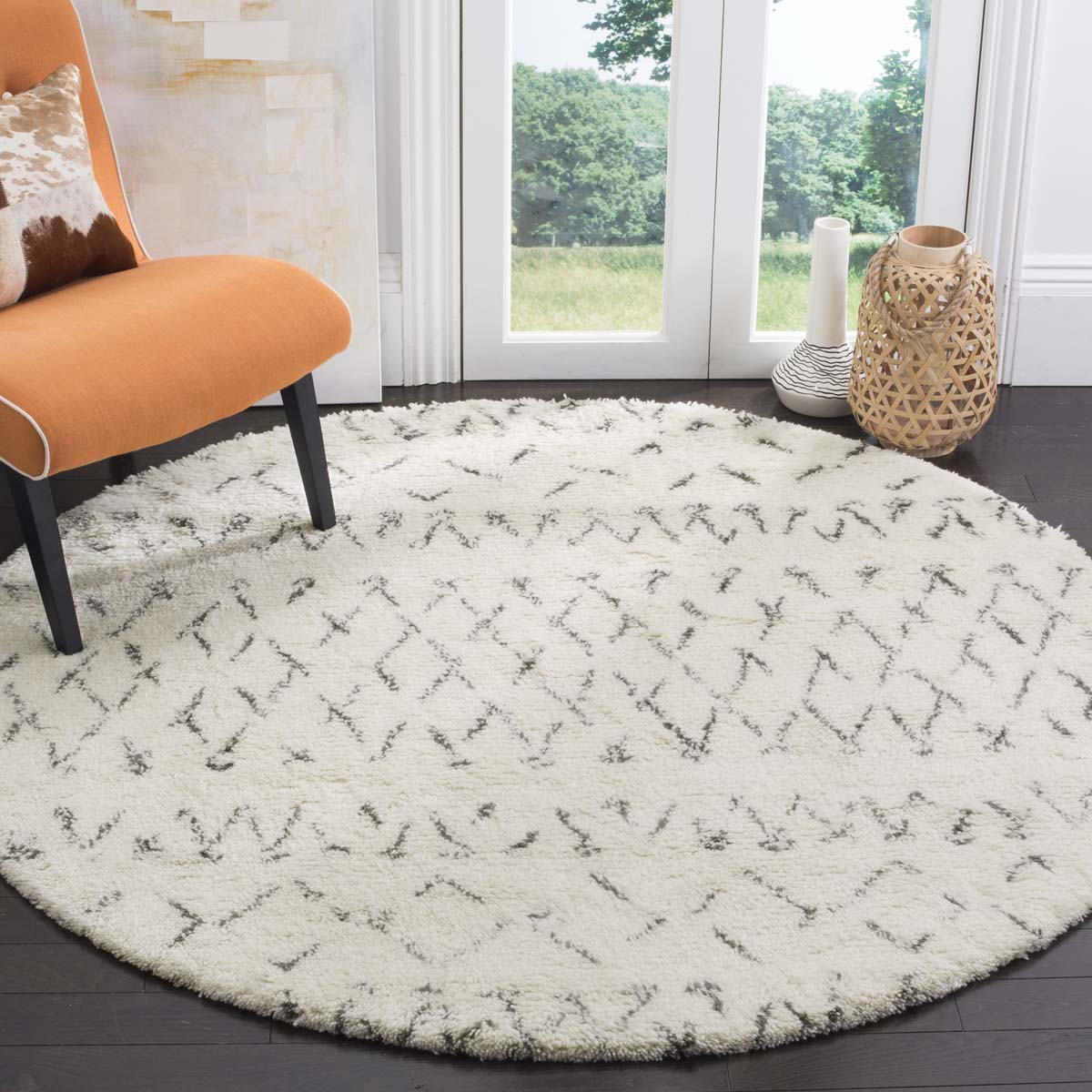Safavieh Casablanca 851 Rug, CSB851 - Ivory / Grey
