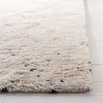 Safavieh Casablanca 914 Rug, CSB914 - Ivory / Black