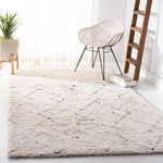 Safavieh Casablanca 915 Rug, CSB915 - Ivory / Black