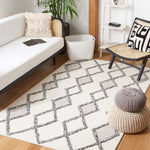 Safavieh Casablanca 978 Rug, CSB978 - Ivory / Black