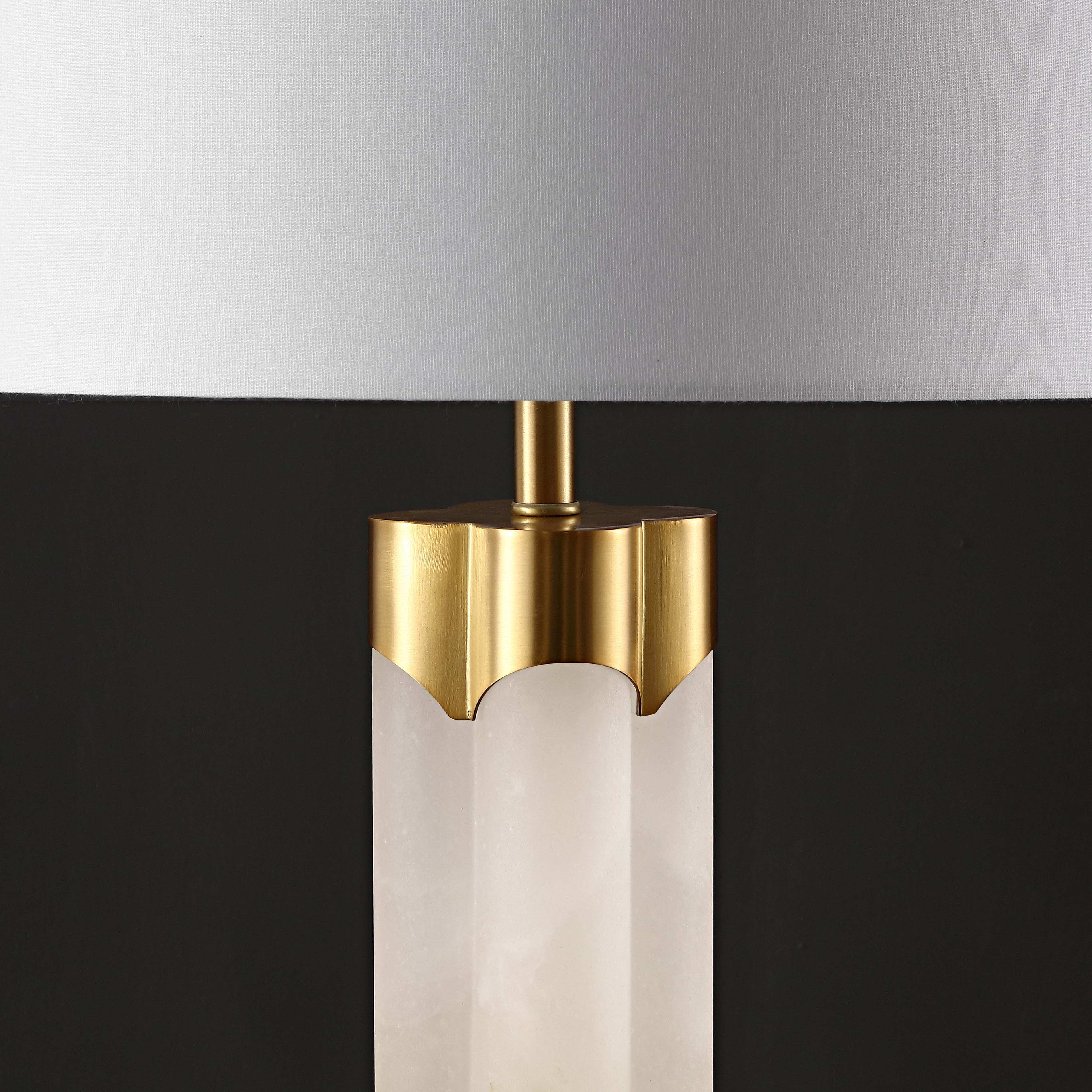 White / Gold - White / Gold