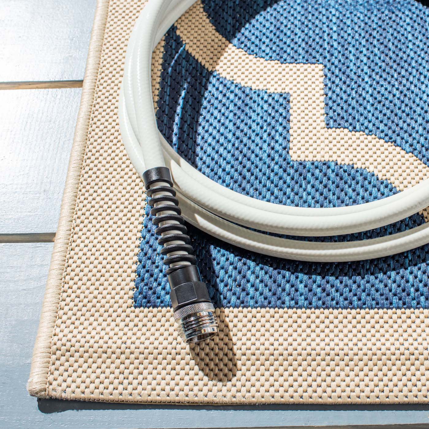 Safavieh Courtyard 914 Rug, CY6914 - Navy / Beige