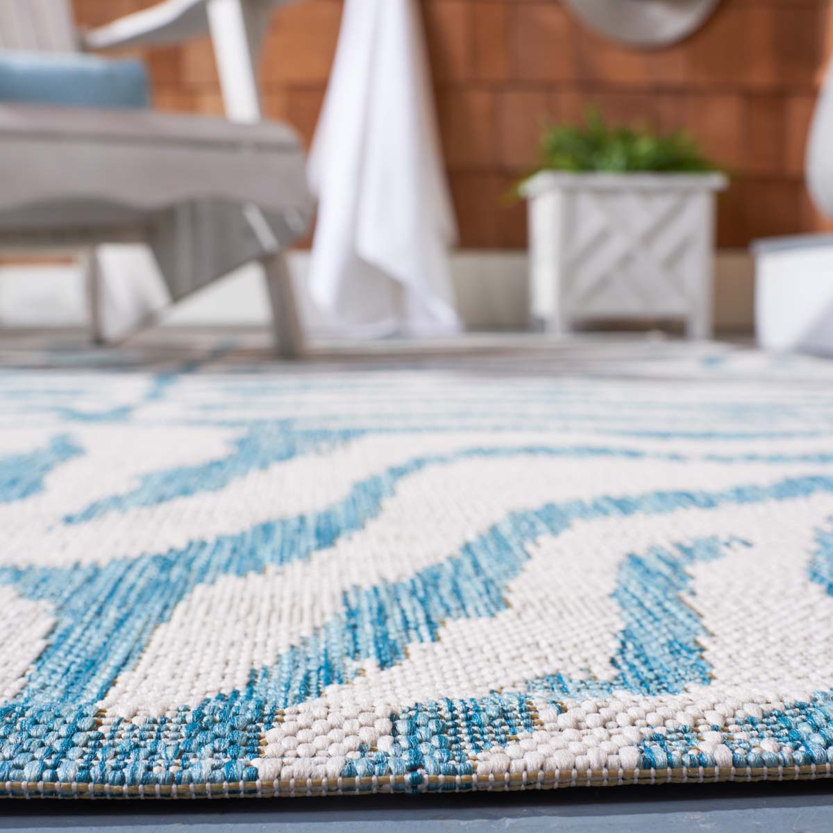 Safavieh Courtyard 444 Rug, CY8444 - IVORY / AQUA