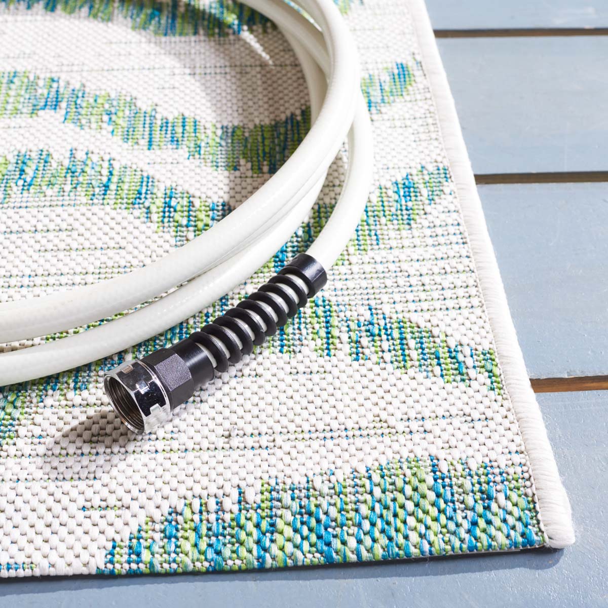 Safavieh Courtyard 444 Rug, CY8444 - IVORY / GREEN