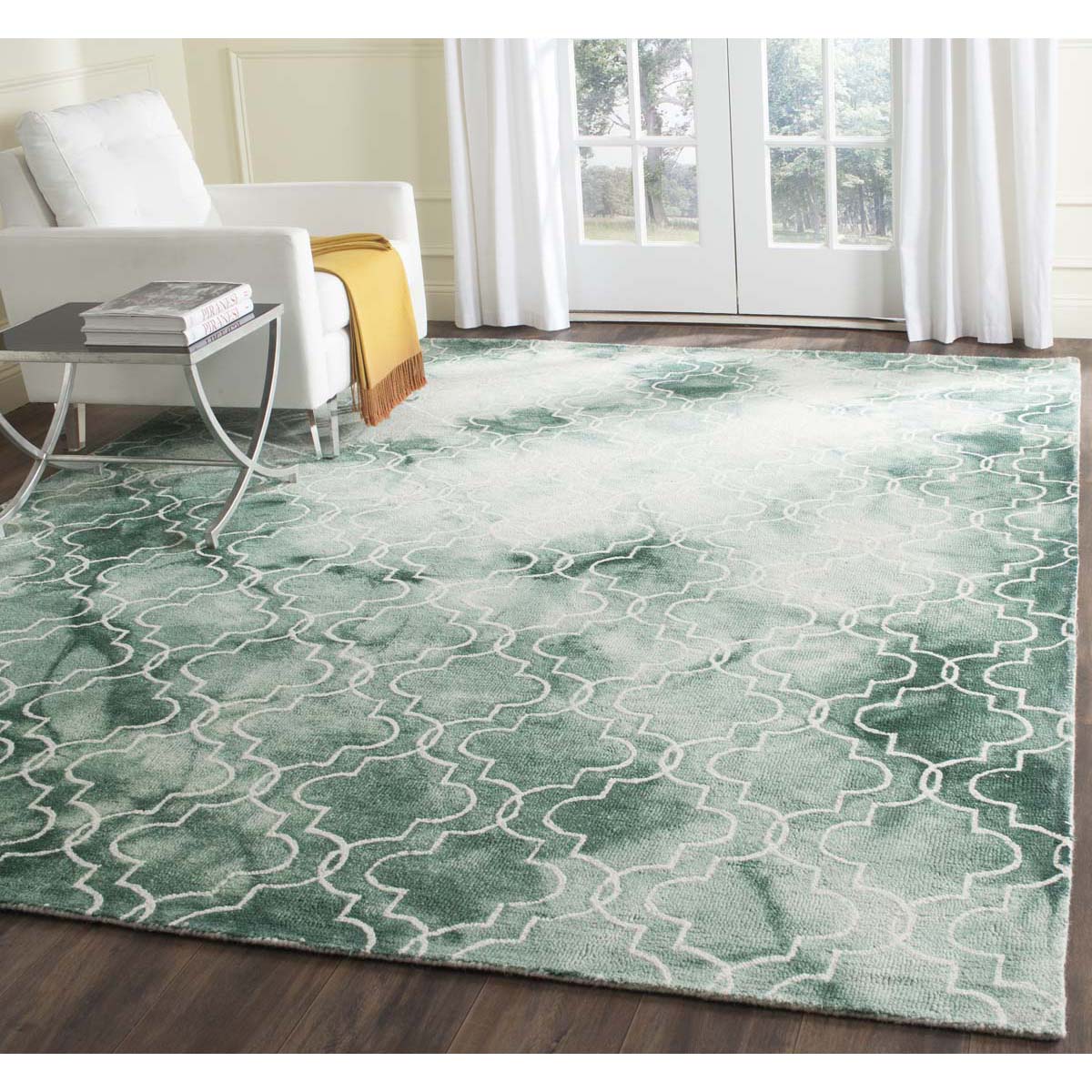 Safavieh Dip Dye 676 Rug, DDY676 - Green / Ivory