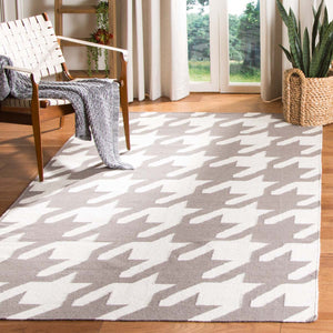 Safavieh Dhurries 569 Rug, DHU569