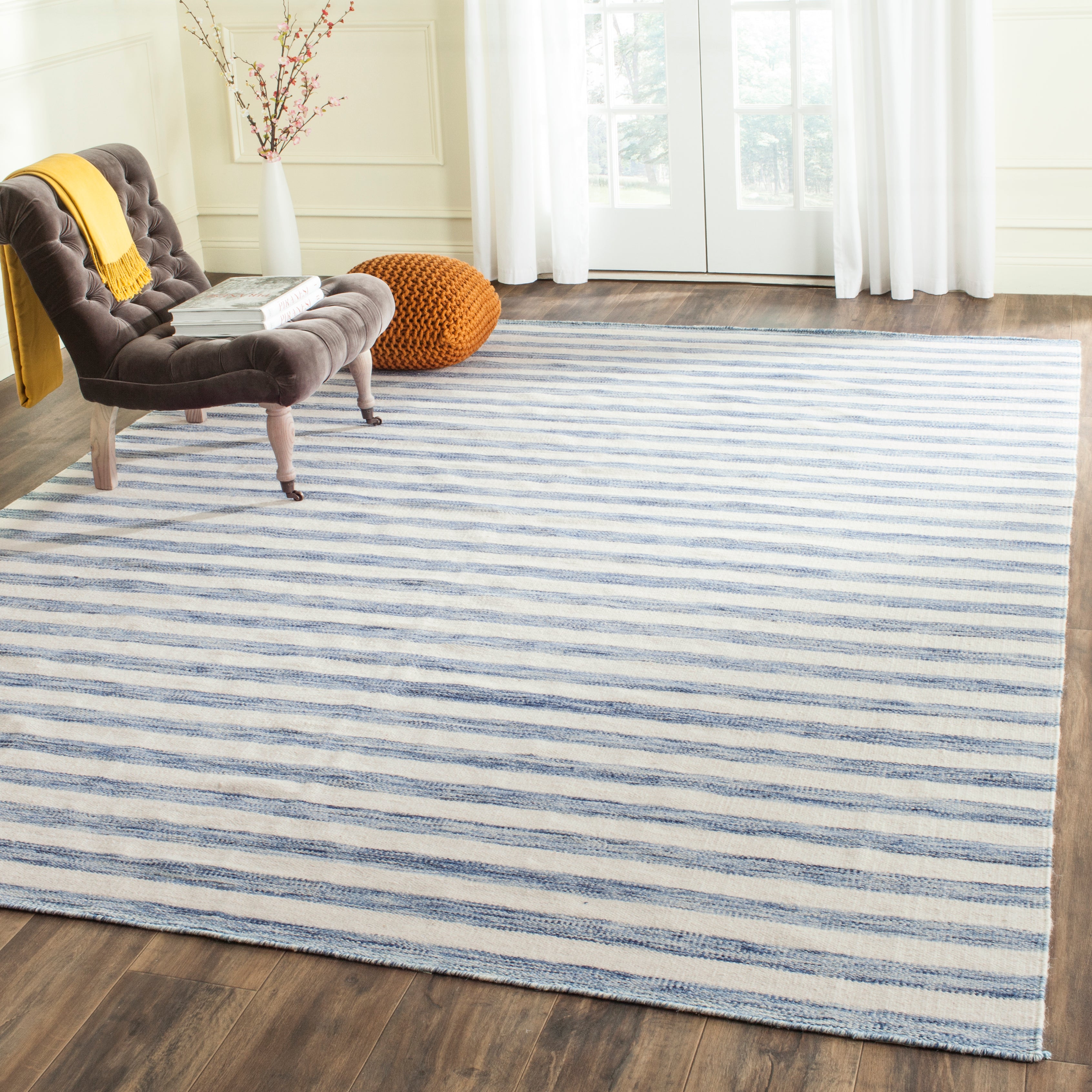 Safavieh Dhurries 575 Rug, DHU575 - Blue / Ivory