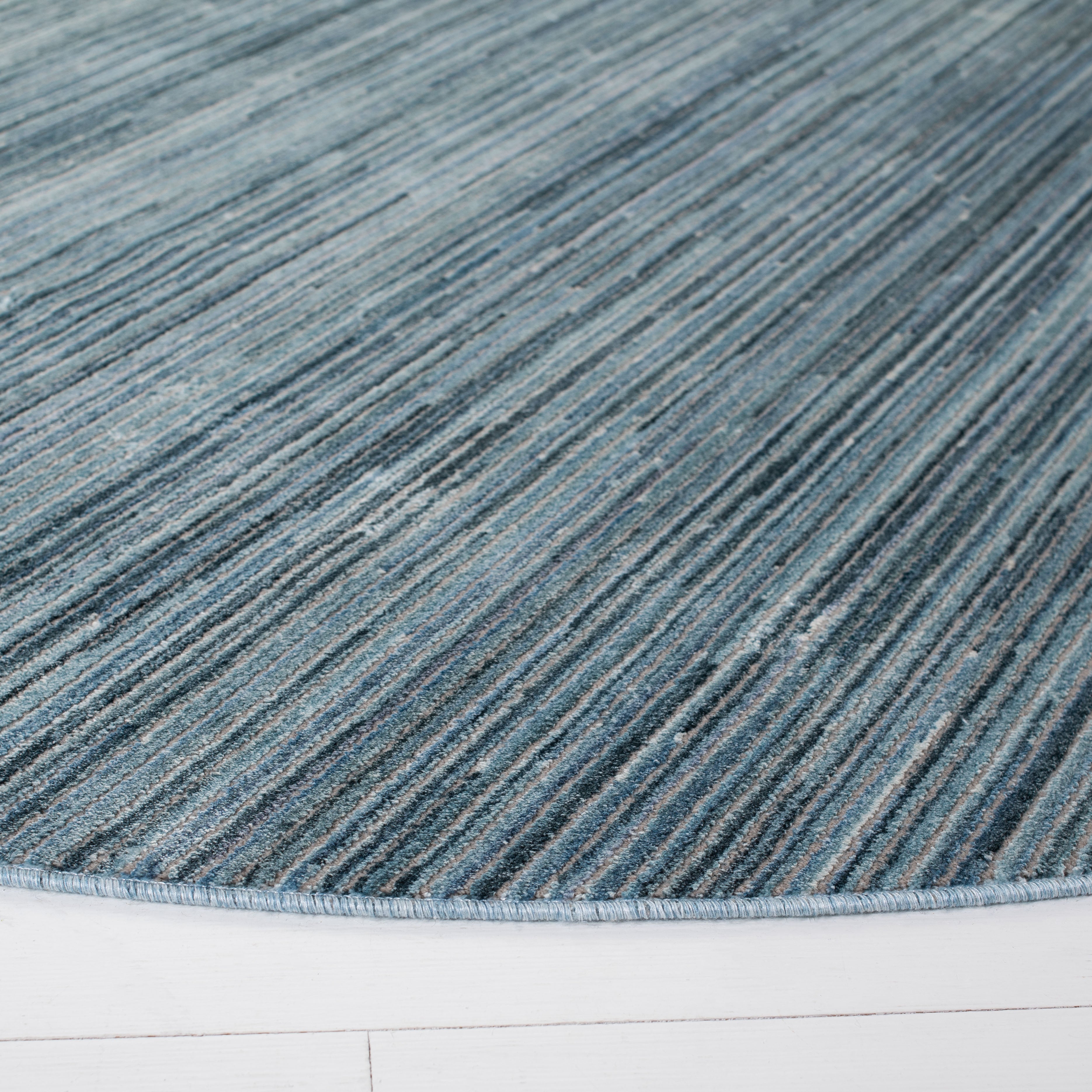 Safavieh Dream 500 Rug, DRM500 - Blue / Grey