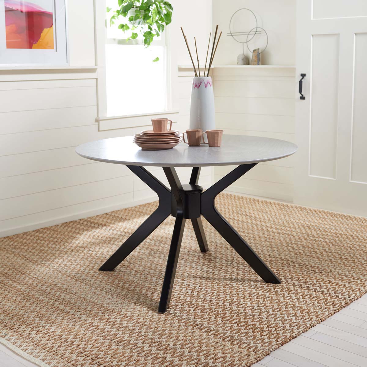 Safavieh Nicolai Round Dining Table , DTB1405 - Dark Grey / Black