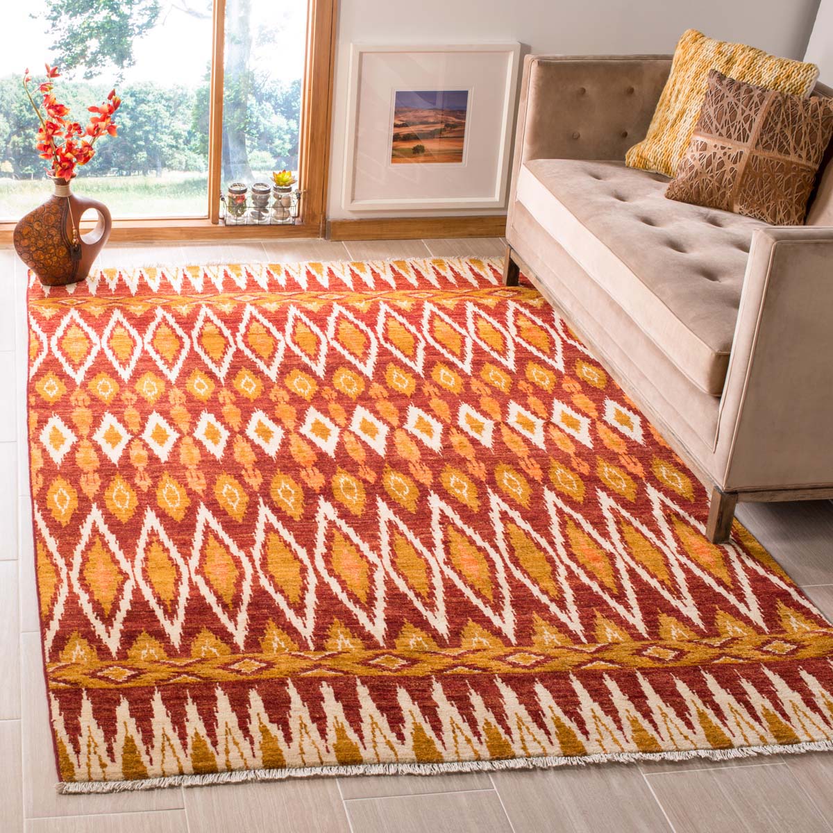 Safavieh Nepalese 147 Rug, DVE147 - Red / Gold