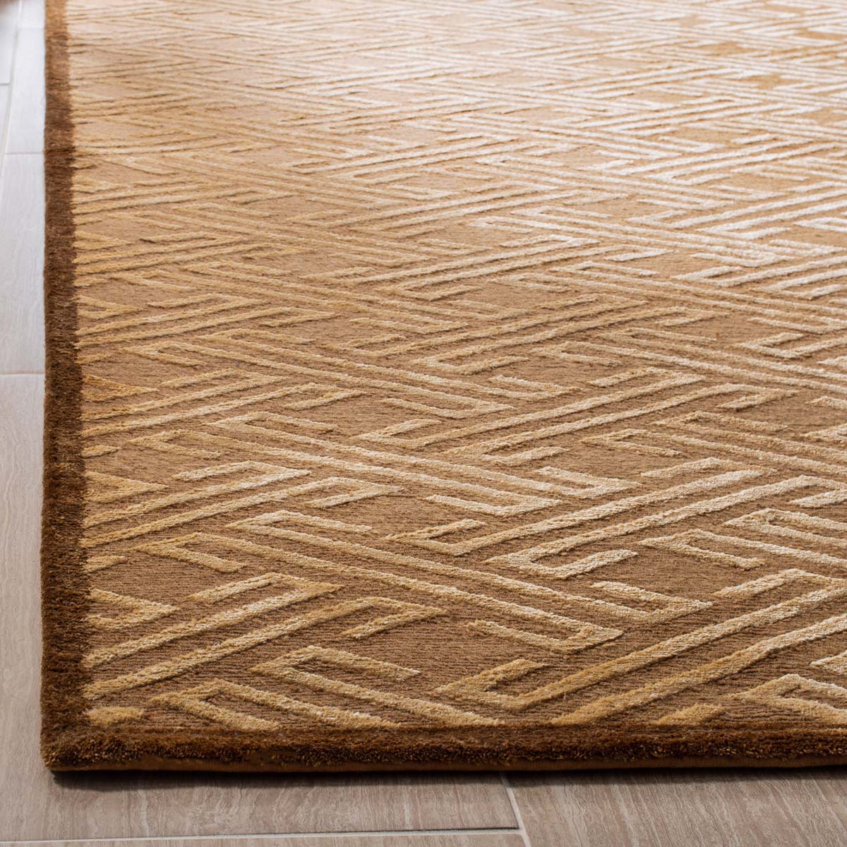 Safavieh Nepalese 474 Rug, DVE474 - Tan / Cream