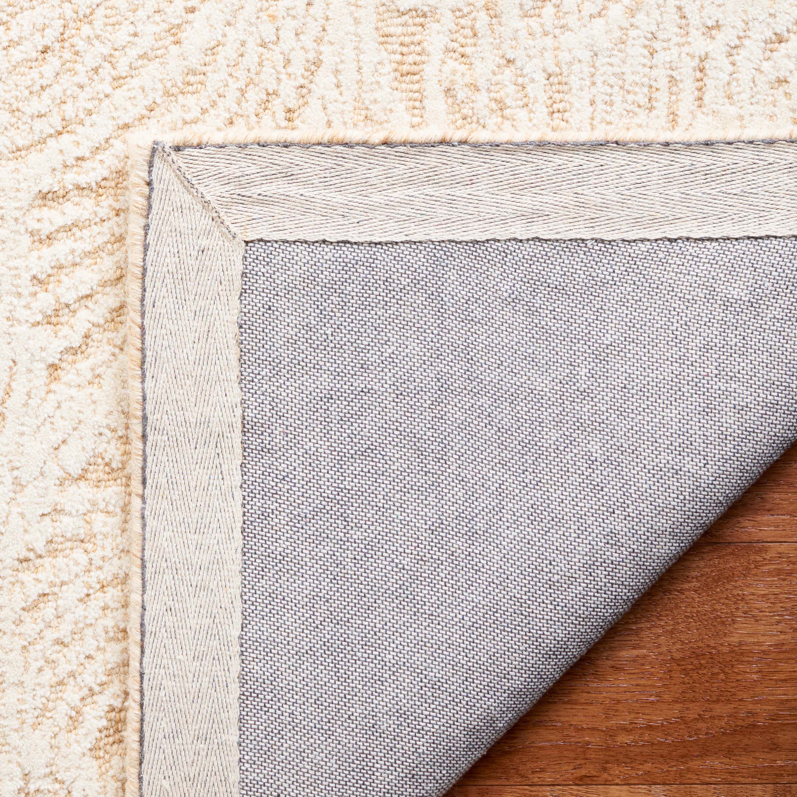 Safavieh Ebony 101 Rug, EBN101 - Gold / Ivory