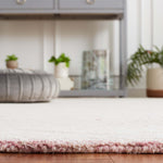Safavieh Ebony 101 Rug, EBN101 - Pink / Ivory