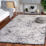 Safavieh Ebony 101 Rug, EBN101 - Black / Ivory