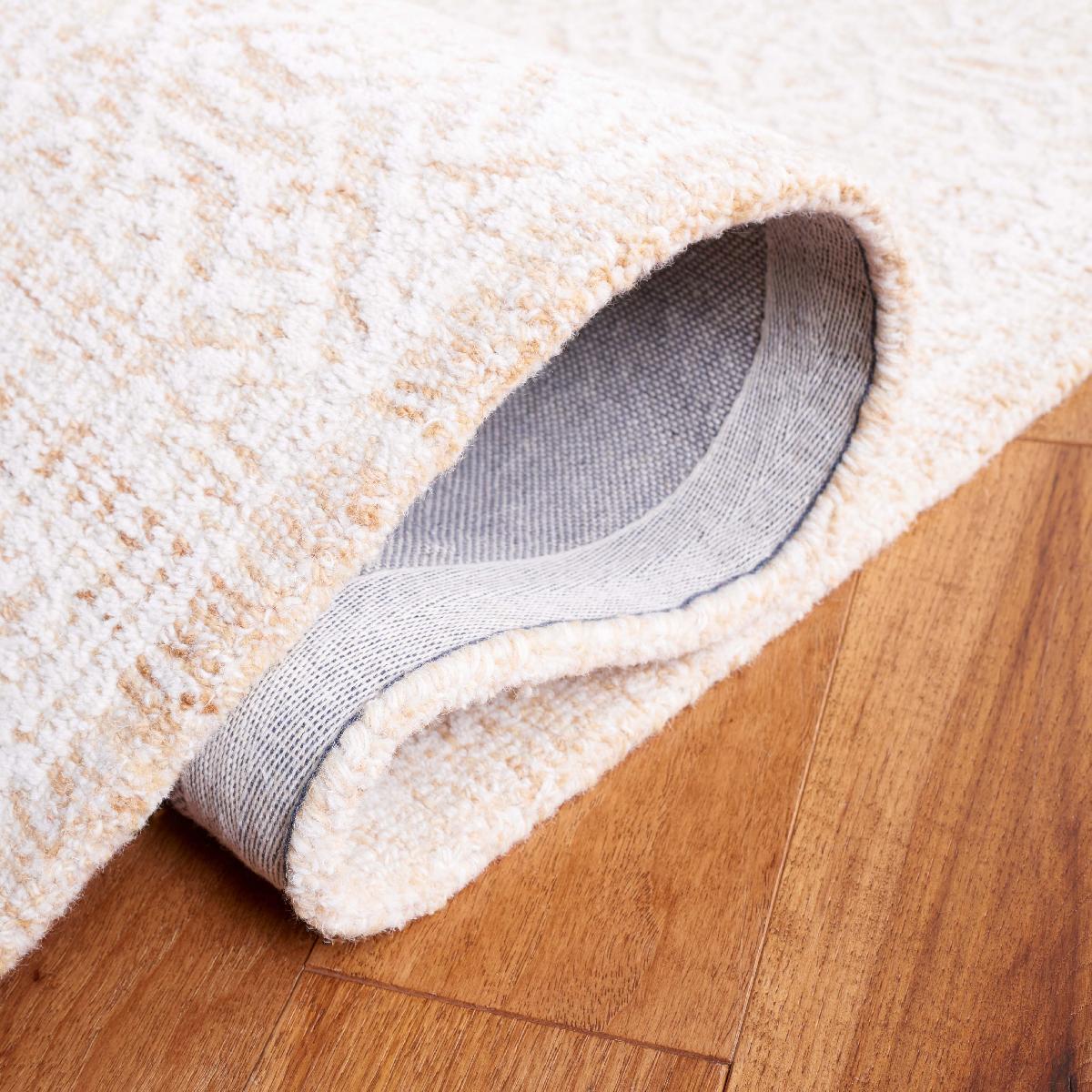 Safavieh Ebony 104 Rug, EBN104 - Gold / Ivory