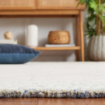 Safavieh Ebony 105 Rug, EBN105 - Blue / Ivory